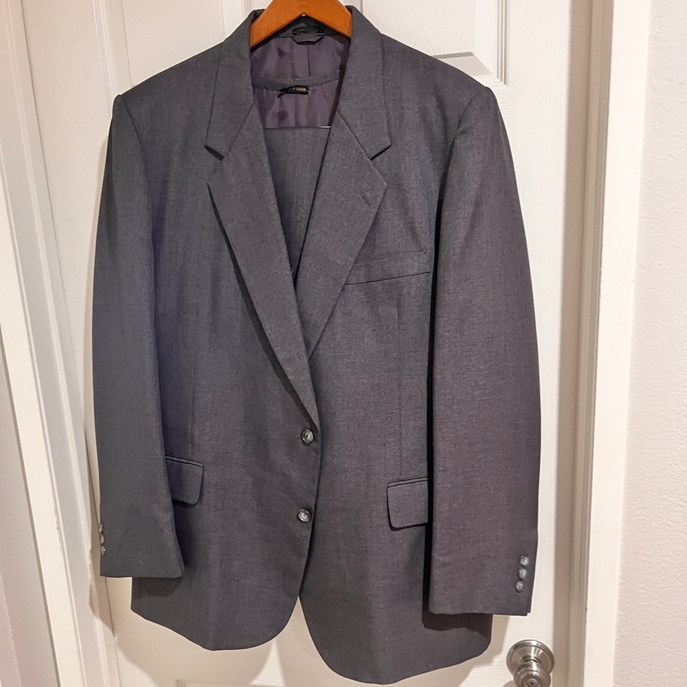Men's Dark Gray 3-piece Suit